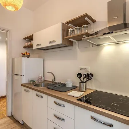 Apartamento Dimora Lunetta - Modern Flat In Vatican District *