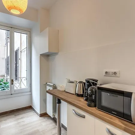 Dimora Lunetta - Modern Flat In Vatican District Rome