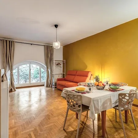 Dimora Lunetta - Modern Flat In Vatican District