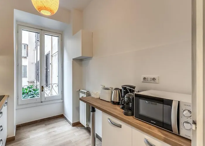 Dimora Lunetta - Modern Flat In Vatican District Rom